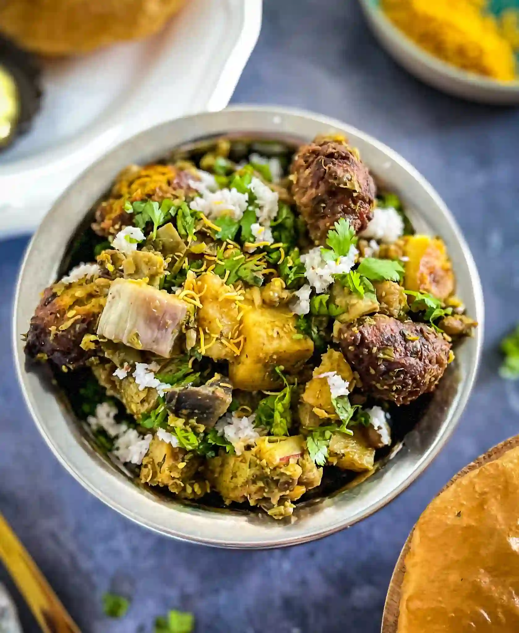 Fried Potatoes With Garlic